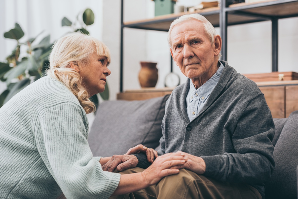 how do you talk to someone with dementia