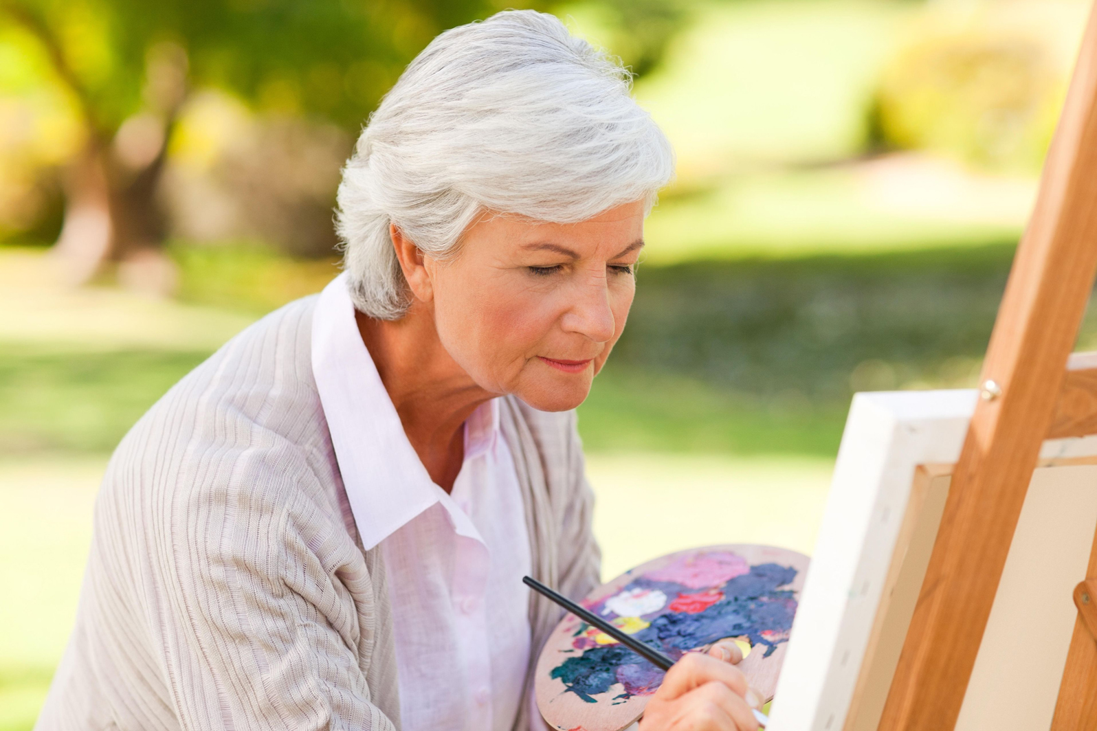 senior-painting_125dpi